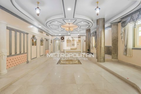 8 bedrooms Villa in An Giang, Vietnam No. 7690 28