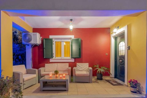 3 bedrooms House in Zakynthos, Greece No. 24562 18