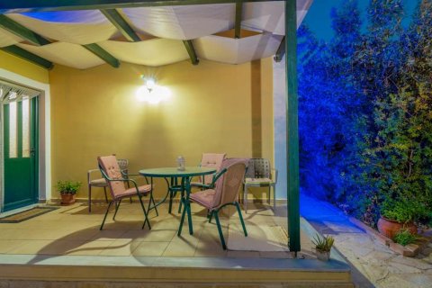 3 bedrooms House in Zakynthos, Greece No. 24562 22