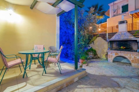 3 bedrooms House in Zakynthos, Greece No. 24562 19