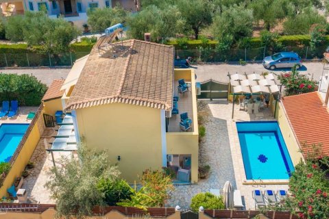 3 bedrooms House in Zakynthos, Greece No. 24562 23