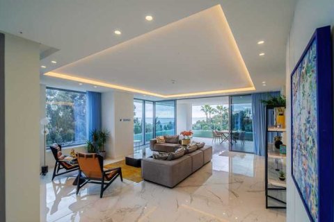 4 bedrooms Apartment in Agios Tychonas, Cyprus No. 40626 5