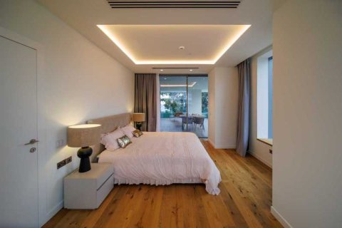 4 bedrooms Apartment in Agios Tychonas, Cyprus No. 40626 14