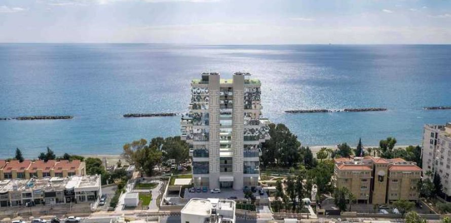 4 bedrooms Apartment in Agios Tychonas, Cyprus No. 40626