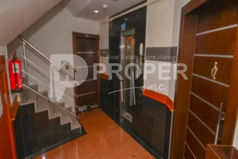6 rooms Apartment in Thanh Khe, Vietnam No. 12796 8