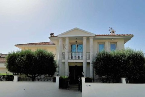 6 bedrooms House in Enkomi, Cyprus No. 101712 1