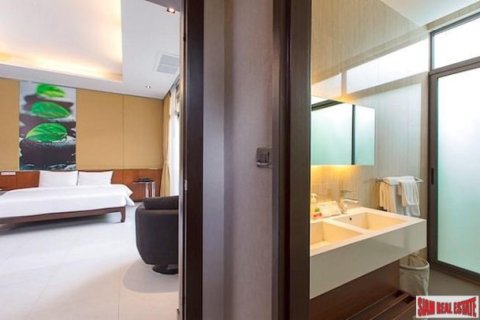 3 bedrooms House in Rawai, Thailand No. 96612 17