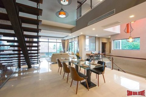 3 bedrooms House in Rawai, Thailand No. 96612 7