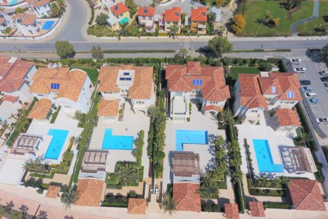 6 bedrooms Villa in Larnaca, Cyprus No. 105641 12