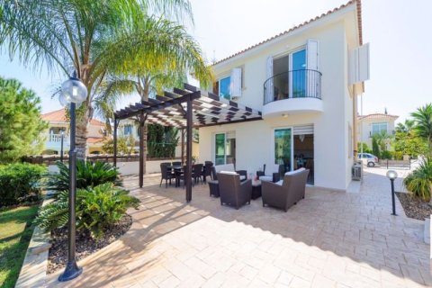 5 bedrooms Villa in Protaras, Cyprus No. 66448 11