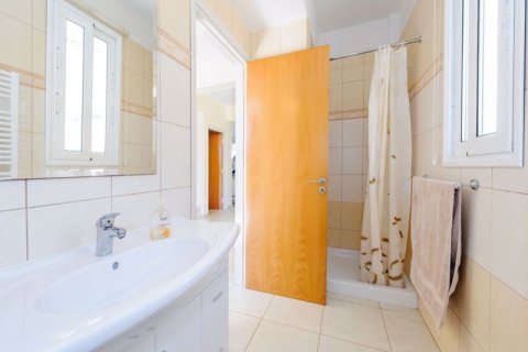 5 bedrooms Villa in Protaras, Cyprus No. 66448 9