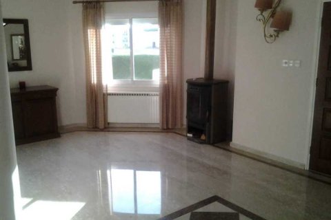 4 bedrooms House in Agios Tychonas, Cyprus No. 31740 5