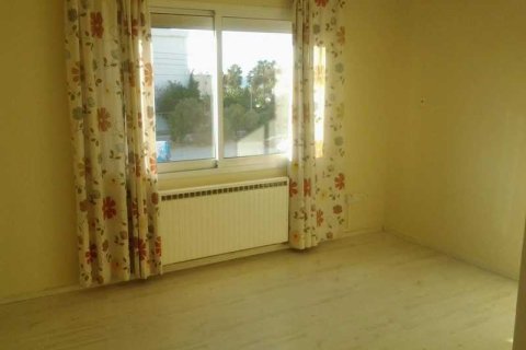 4 bedrooms House in Agios Tychonas, Cyprus No. 31740 11