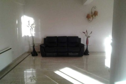 4 bedrooms House in Agios Tychonas, Cyprus No. 31740 6