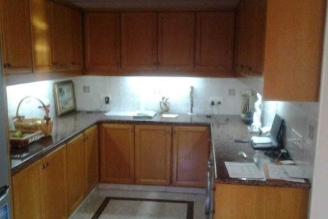 4 bedrooms House in Agios Tychonas, Cyprus No. 31740 3