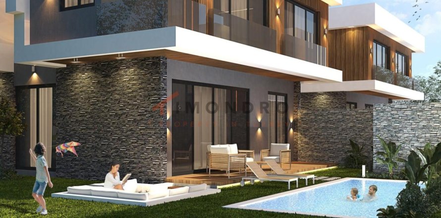 5 chambres Villa à Dosemealti, Turkey No. 124287