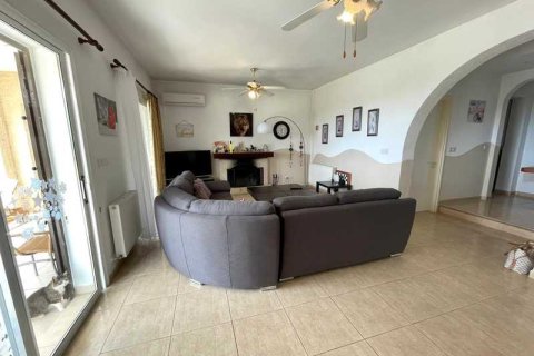 4 bedrooms Villa in Tala, Cyprus No. 100574 5