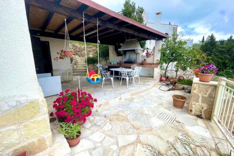 4 bedrooms Villa in Tala, Cyprus No. 100574 9