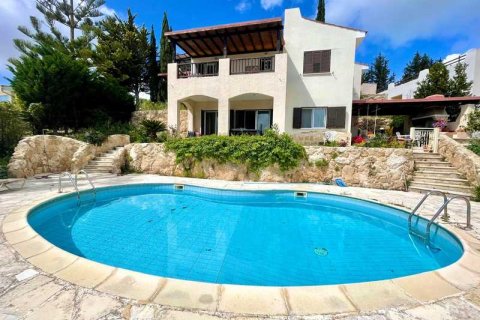 4 bedrooms Villa in Tala, Cyprus No. 100574 2