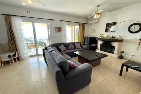 4 bedrooms Villa in Tala, Cyprus No. 100574 4