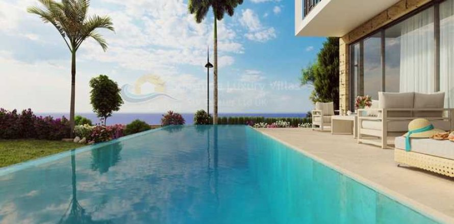 3 bedrooms Villa in Pegeia, Cyprus No. 70014