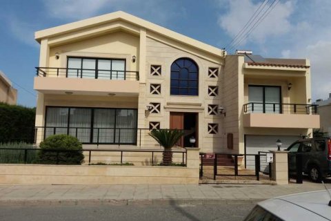 Вилла с 5 спальнями в Пафос, Кипр №84392 1