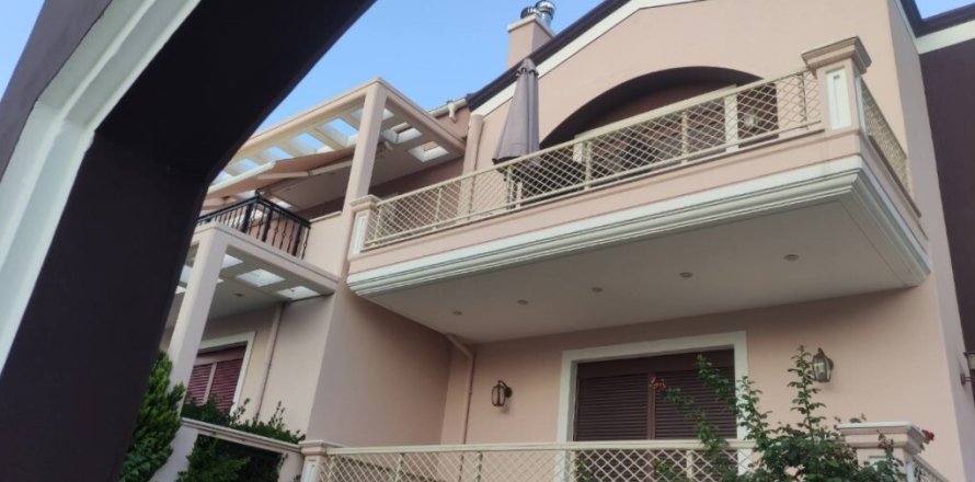 3 bedrooms Apartment in Alexandroupolis, Greece No. 55875