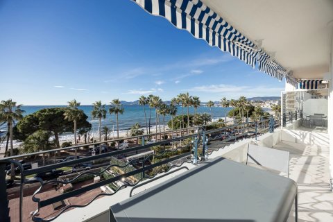 2 bedrooms Apartment in Cannes, France No. 76715 5
