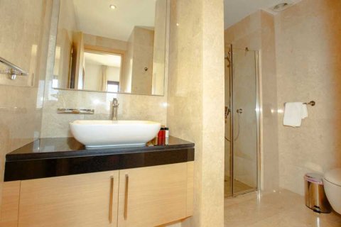 3 chambres House à Paphos, Cyprus No. 76251 14