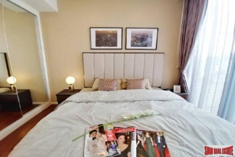 2 bedrooms Apartment in Bangkok, Thailand No. 96337 4