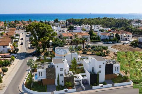 4 bedrooms House in Pyla, Cyprus No. 76815 2