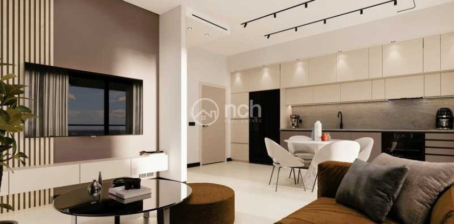 3 bedrooms Penthouse in Limassol, Cyprus No. 41314