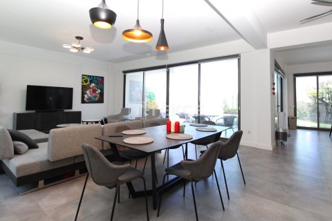 3 bedrooms Villa in Tan Xuan, Vietnam No. 44227 3