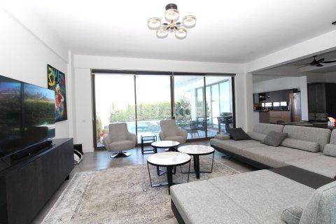 3 bedrooms Villa in Tan Xuan, Vietnam No. 44227 10