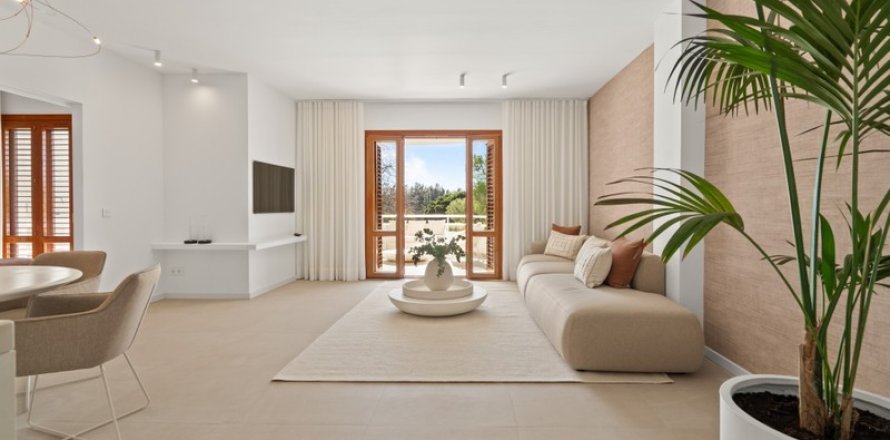 3 dormitorios Apartment en Nueva Andalucía, Spain No. 92363