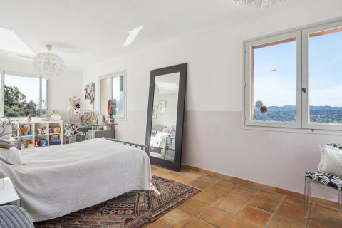 4 bedrooms Villa in Cabris, France No. 100249 11