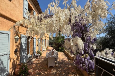 4 bedrooms Villa in Cabris, France No. 100249 13