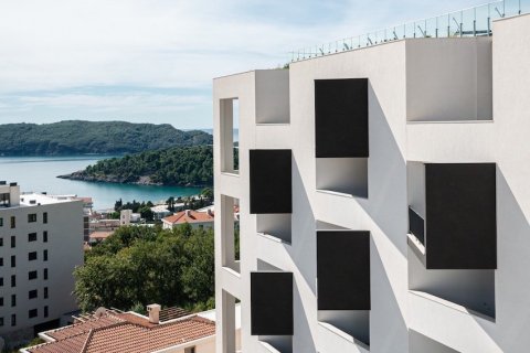1 bedroom Apartment in Budva, Montenegro No. 104762 4