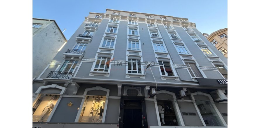 2 bedrooms Apartment in Sisli, Turkey No. 117711