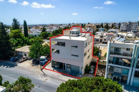 479m² Commercial property en Paphos, Cyprus No. 105045 6