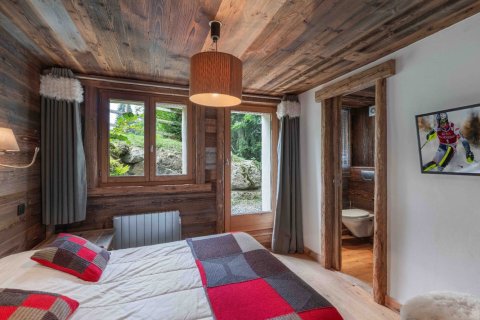 4 bedrooms Apartment in Demi-Quartier, France No. 100100 12