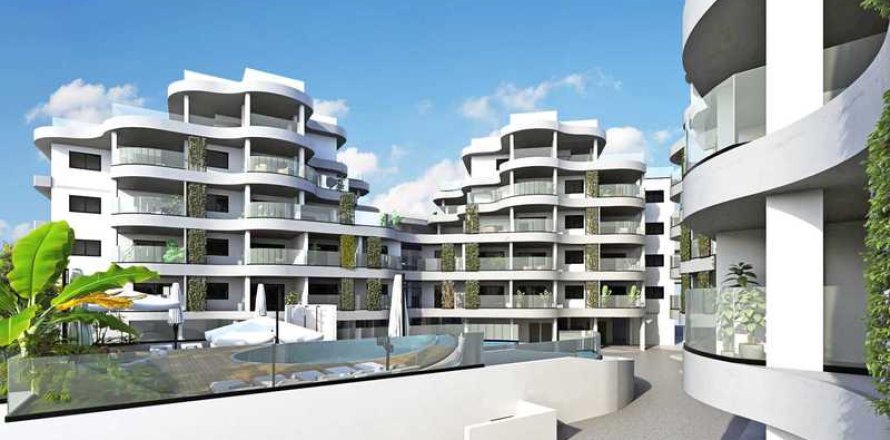3 bedrooms Penthouse in Larnaca, Cyprus No. 32576