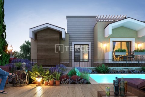5 dormitorios Villa en Milas, Turkey No. 53659