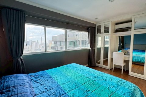 2 bedrooms Apartment in Bangkok, Thailand No. 96841 13