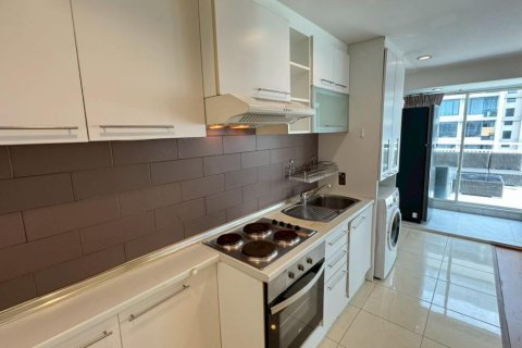 2 bedrooms Apartment in Bangkok, Thailand No. 96841 7