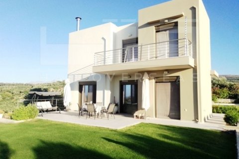 4 bedrooms Villa in Crete, Greece No. 73967 1