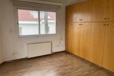 4 bedrooms House in Agios Athanasios, Cyprus No. 101221 5