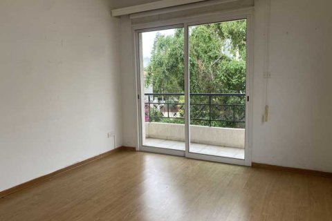 4 bedrooms House in Agios Athanasios, Cyprus No. 101221 3