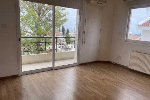 4 bedrooms House in Agios Athanasios, Cyprus No. 101221 11