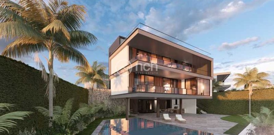 6 bedrooms Villa in Germasogeia, Cyprus No. 81692